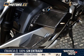BMW M 1000 R .