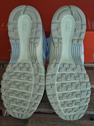 Nike P-6000 Talla 37.5