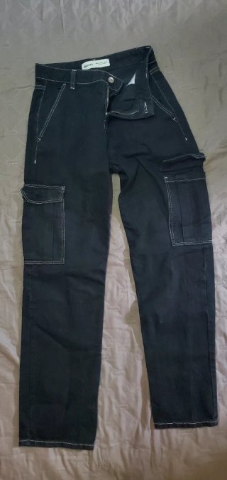 Pantalones beige tiro alto