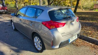 Toyota Auris 2015