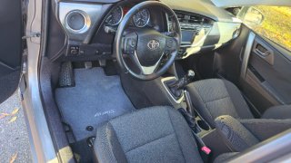 Toyota Auris 2015