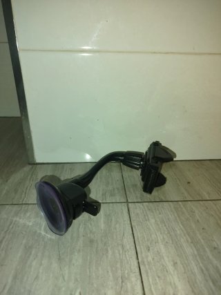 Soporte Móvil Coche TNB Ventosa