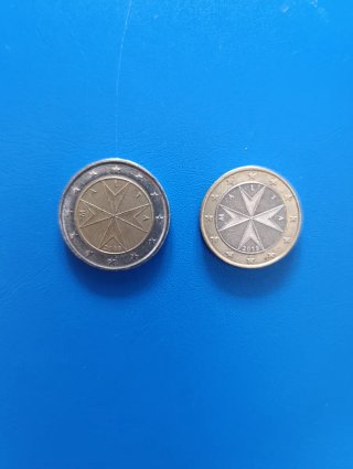 Moneda de 2 y 1 Euro Malta.
