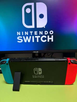 Nintendo Switch Azul y Rojo