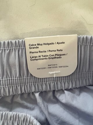 Pantalón Nike Gris
