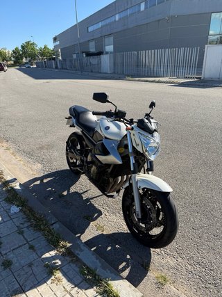 Yamaha XJ6 A2