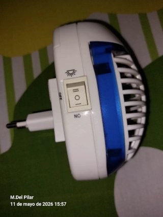 Repelente de insectos eléctrico