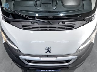 Peugeot Boxer Combi L2H2 9 plazas 140cv