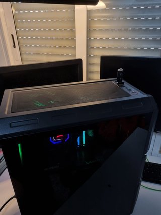 PC Gaming Ryzen 7 5800X 4060Ti 32GB RAM