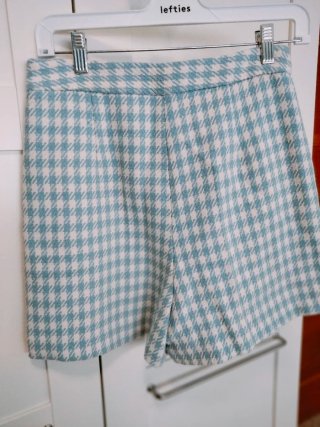 Falda pantalón cuadros azul y blanco