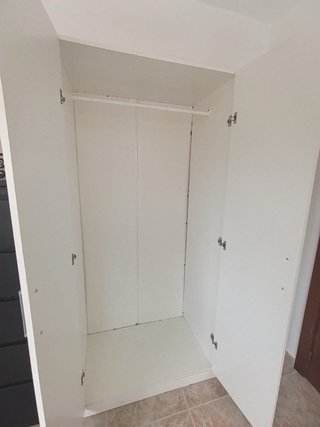 Armario blanco de madera precio algo negociable