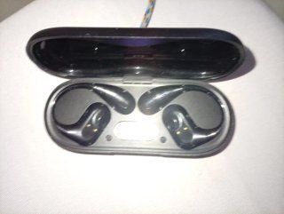 Caja de carga auriculares Bluetooth DH4