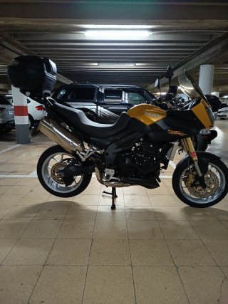 Triumph Tiger 1050