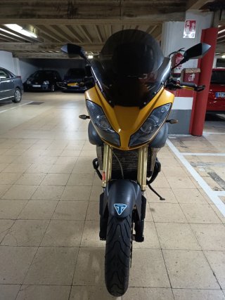 Triumph Tiger 1050
