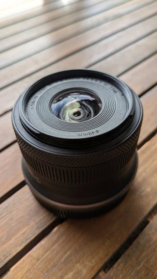 Objetivo Canon RF-S 18-45mm en perfecto estado