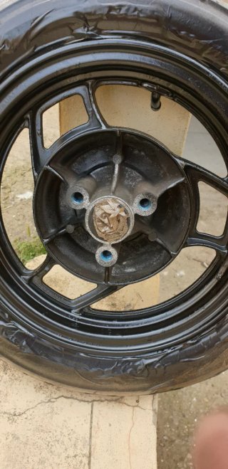 Rueda Delantera Yamaha Jog R Antigua