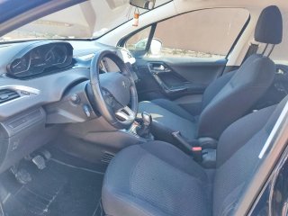 Peugeot 208 Style 2017 – Caja de cambios nueva.