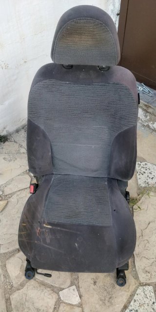 Asiento de coche Nissan primera