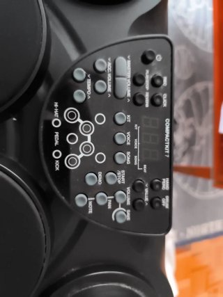 Batería Electrónica Alesis CompactKit 7