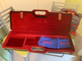 Maletín caza con candado marrón/rojo