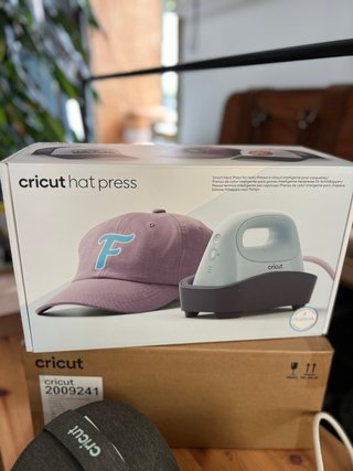 Cricut hat press impecable