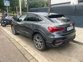 Audi Q3 2021