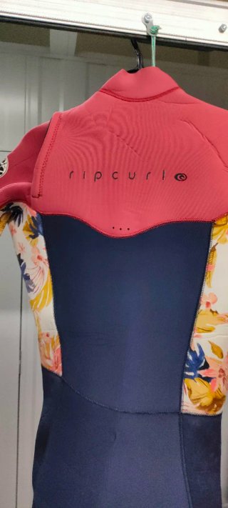 Traje de neopreno Rip Curl floral