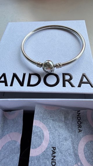 Pulsera Rígida Pandora Plata, talla 17