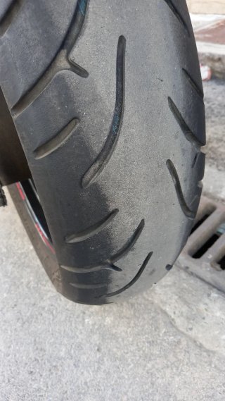 Yamaha XJ6 Negra