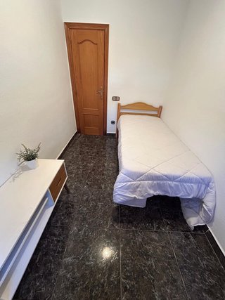 ALQUILER DE HABITACION EN TERRASSA