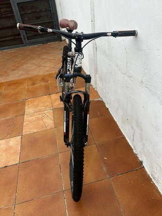 Bicicleta de montaña para terminar de restaurar