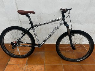 Bicicleta de montaña para terminar de restaurar