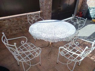 Conjunto mesa y sillas hierro forjado