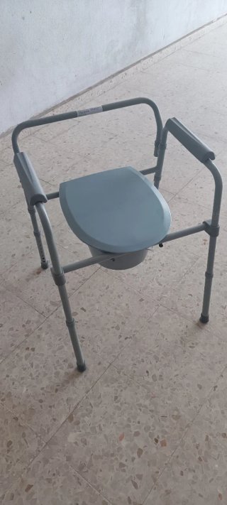 Silla WC Metálica y pvc