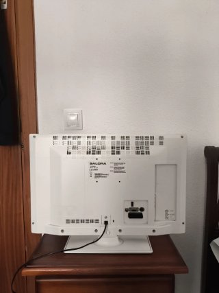 Pantalla Salora Blanca