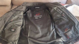 Chaqueta Alpinestars T-S + 2 Cascos T-M