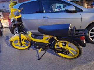 Derbi Variant Electric Amarillo