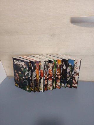 Ataque a los titanes volumen del 1 al 11