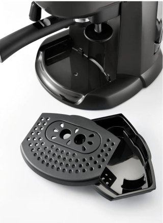 Cafetera DeLonghi EC201.CD.B Bomba