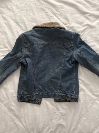 Chaqueta vaquera con borrego