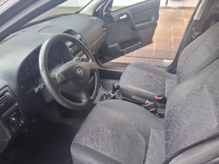 Opel Astra 2004