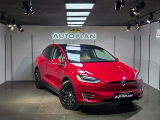 Tesla Model X 2019