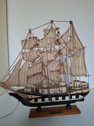 Maquetas de barcos antiguos