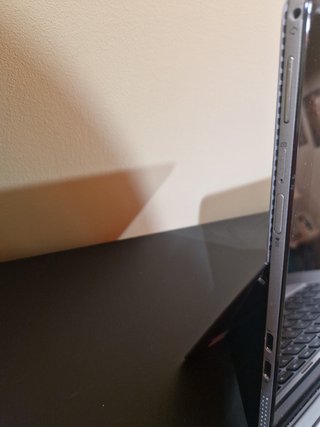 Dell Latitude 7200 2-in-1 i5-8265U 8GB