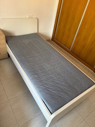 Cama sommier IKEA SLAKT 90x200 Blanca + colchon