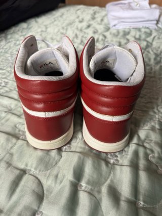 Zapatillas altas Fila nuevas!!