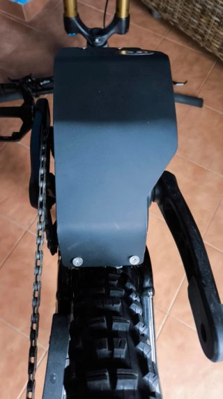 PROTECTOR MONDRAKER LEVEL AÑO 25/26 MOTOR BOSCH