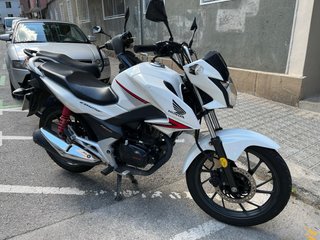 Honda CB125F Blanca 2015 (GLR 125)