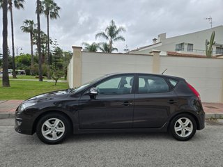 Hyundai i30 2010 UNICO PROPIETARIO 1 AÑO  GARANTIA