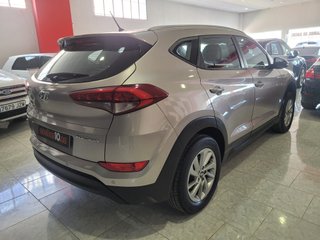 Hyundai Tucson 1.7 CRDI. Klass